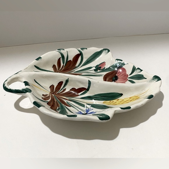 Vintage Mid-20th Century Italian Leaf Shape Pottery Divided Dish Floral Signed - Picture 3 of 5